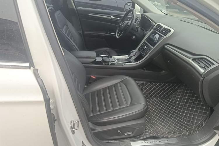 Used Ford Mondeo 2013 1.5L GTDi180 Fashion Edition Right Front Seat