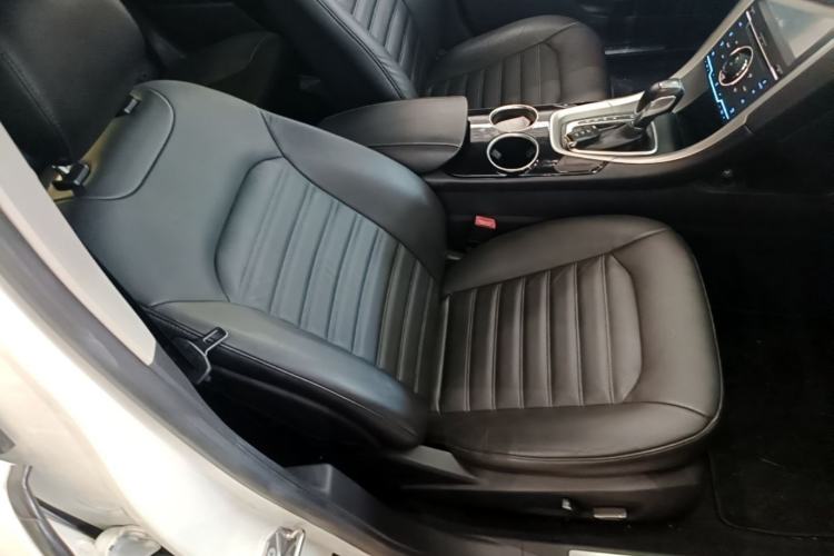 Used Ford Mondeo 2013 1.5L GTDi180 Fashion Edition Right Front Seat