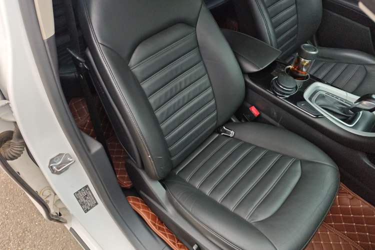 Used Ford Mondeo 2013 1.5L GTDi180 Fashion Edition Right Front Seat