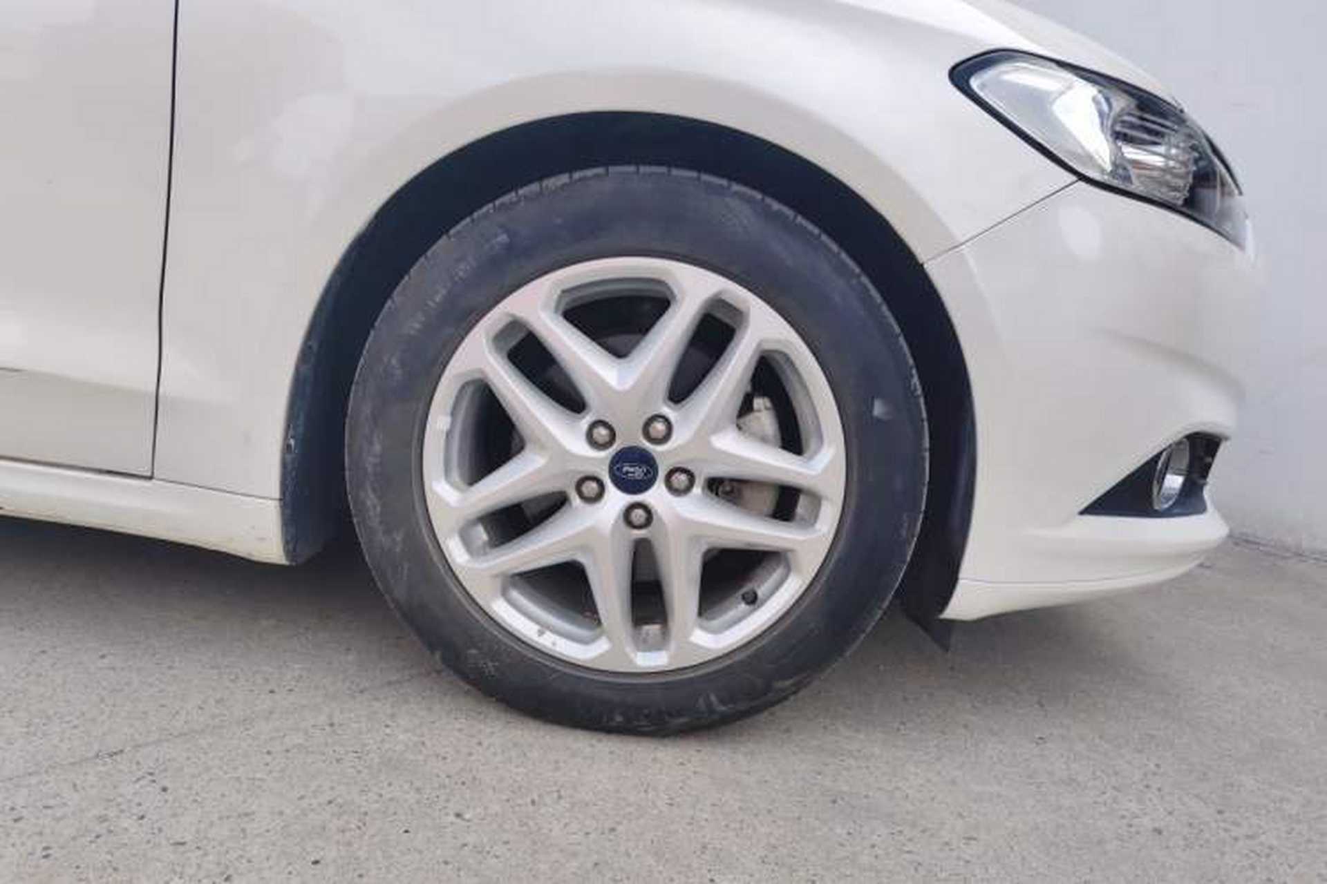 Used Ford Mondeo 2013 1.5L GTDi180 Fashion Edition Right Front Wheel Hub