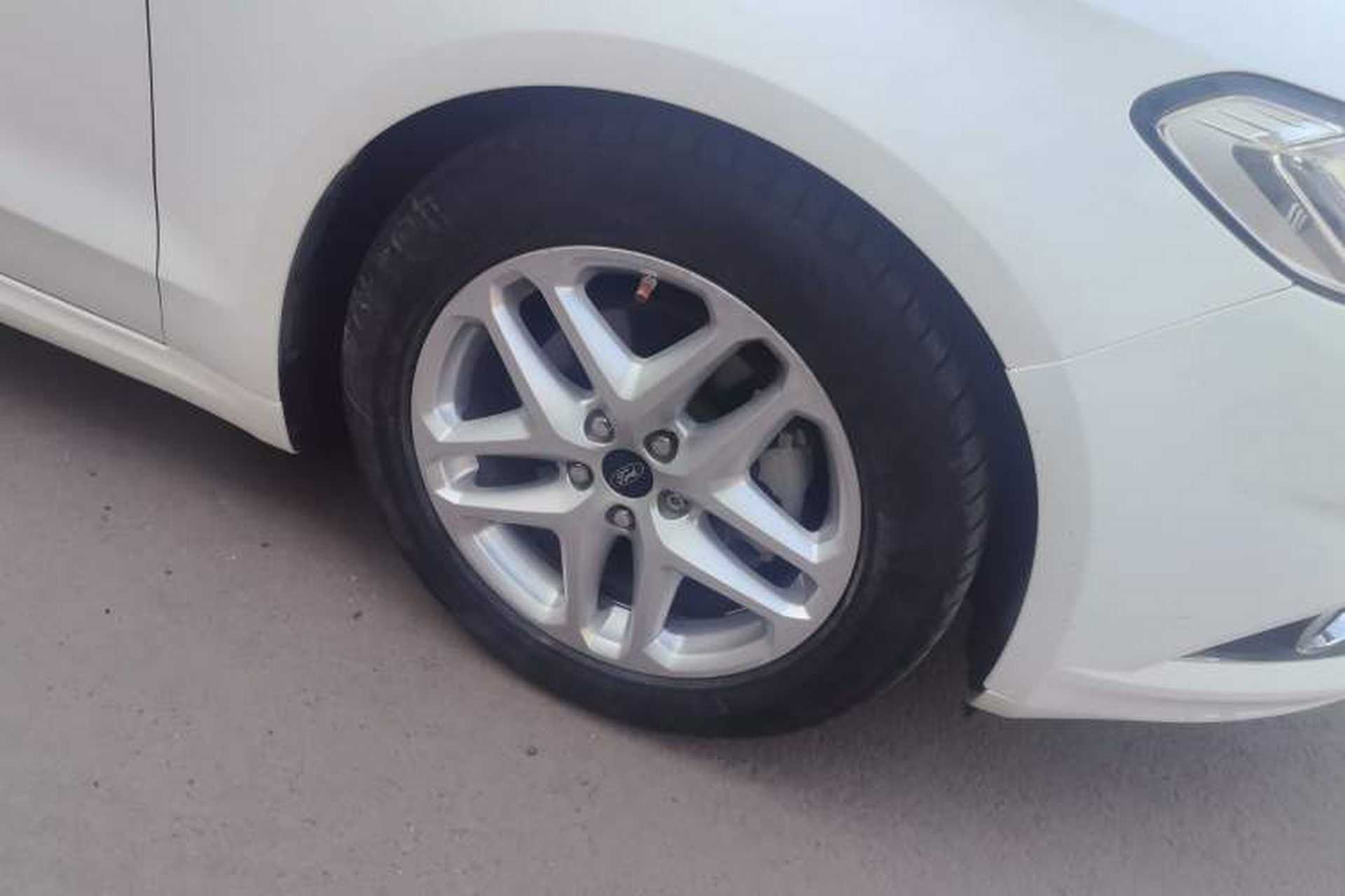Used Ford Mondeo 2013 1.5L GTDi180 Fashion Edition Right Front Wheel Hub