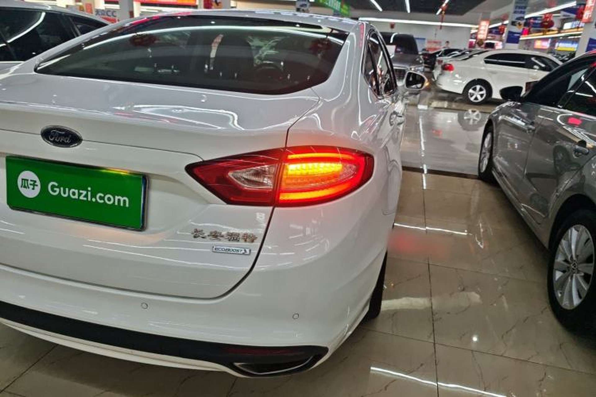 Used Ford Mondeo 2013 1.5L GTDi180 Fashion Edition Right Rear Taillight