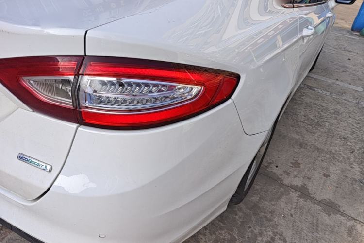 Used Ford Mondeo 2013 1.5L GTDi180 Fashion Edition Right Rear Taillight