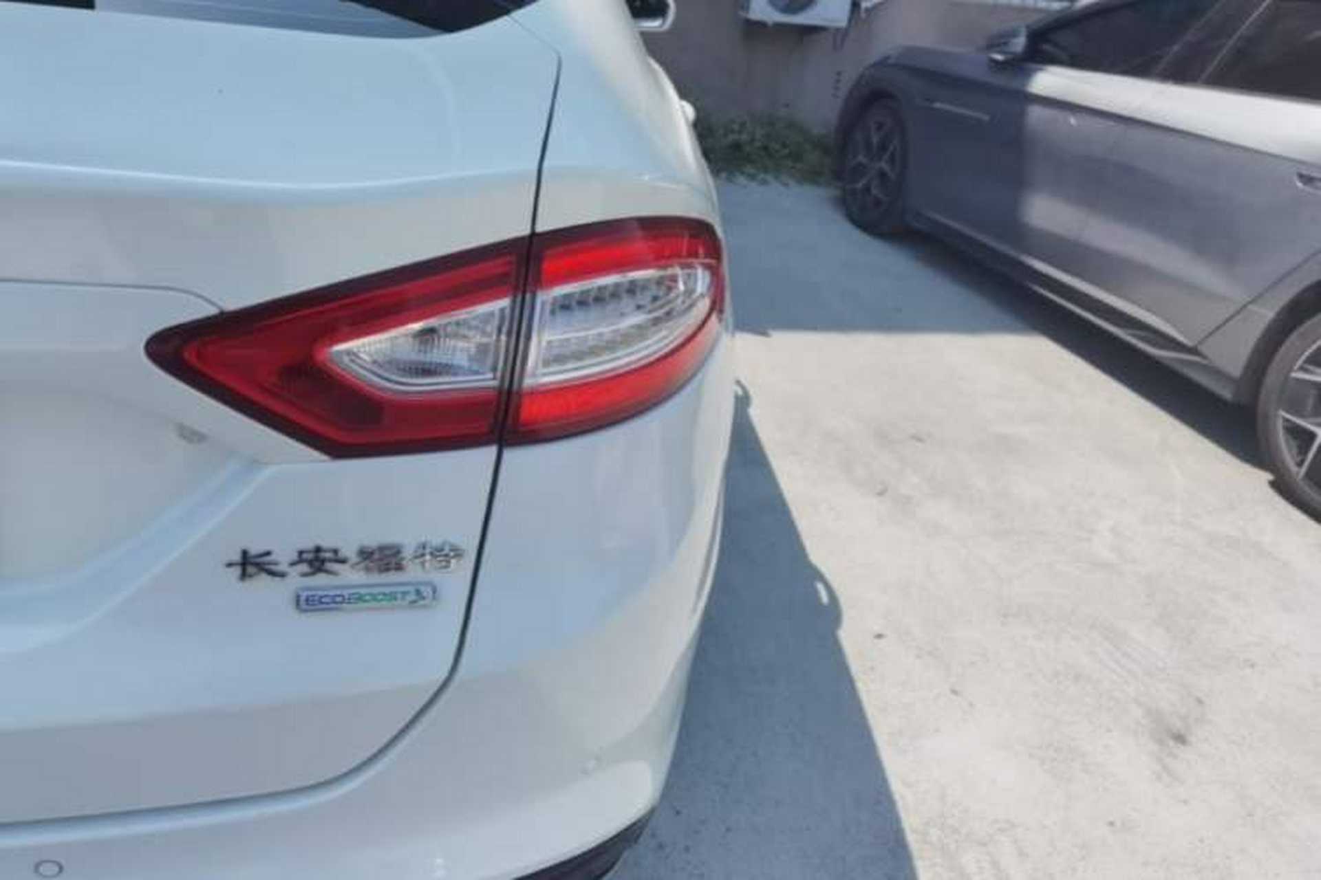 Used Ford Mondeo 2013 1.5L GTDi180 Fashion Edition Right Rear Taillight