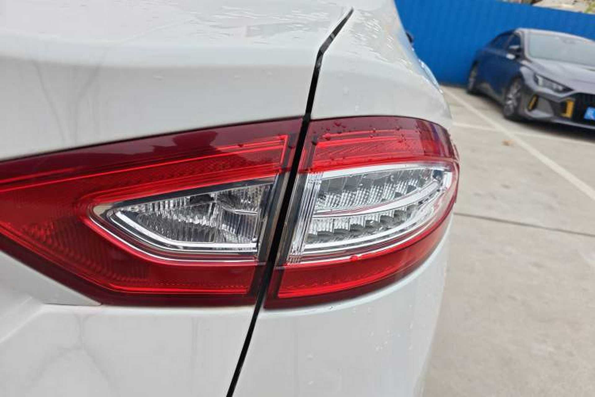 Used Ford Mondeo 2013 1.5L GTDi180 Fashion Edition Right Rear Taillight