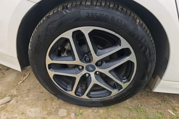 Used Ford Mondeo 2013 1.5L GTDi180 Fashion Edition Right Rear Wheel Hub