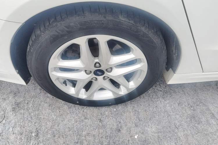 Used Ford Mondeo 2013 1.5L GTDi180 Fashion Edition Right Rear Wheel Hub