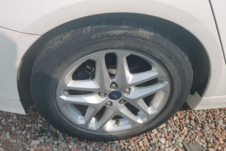 Used Ford Mondeo 2013 1.5L GTDi180 Fashion Edition Right Rear Wheel Hub