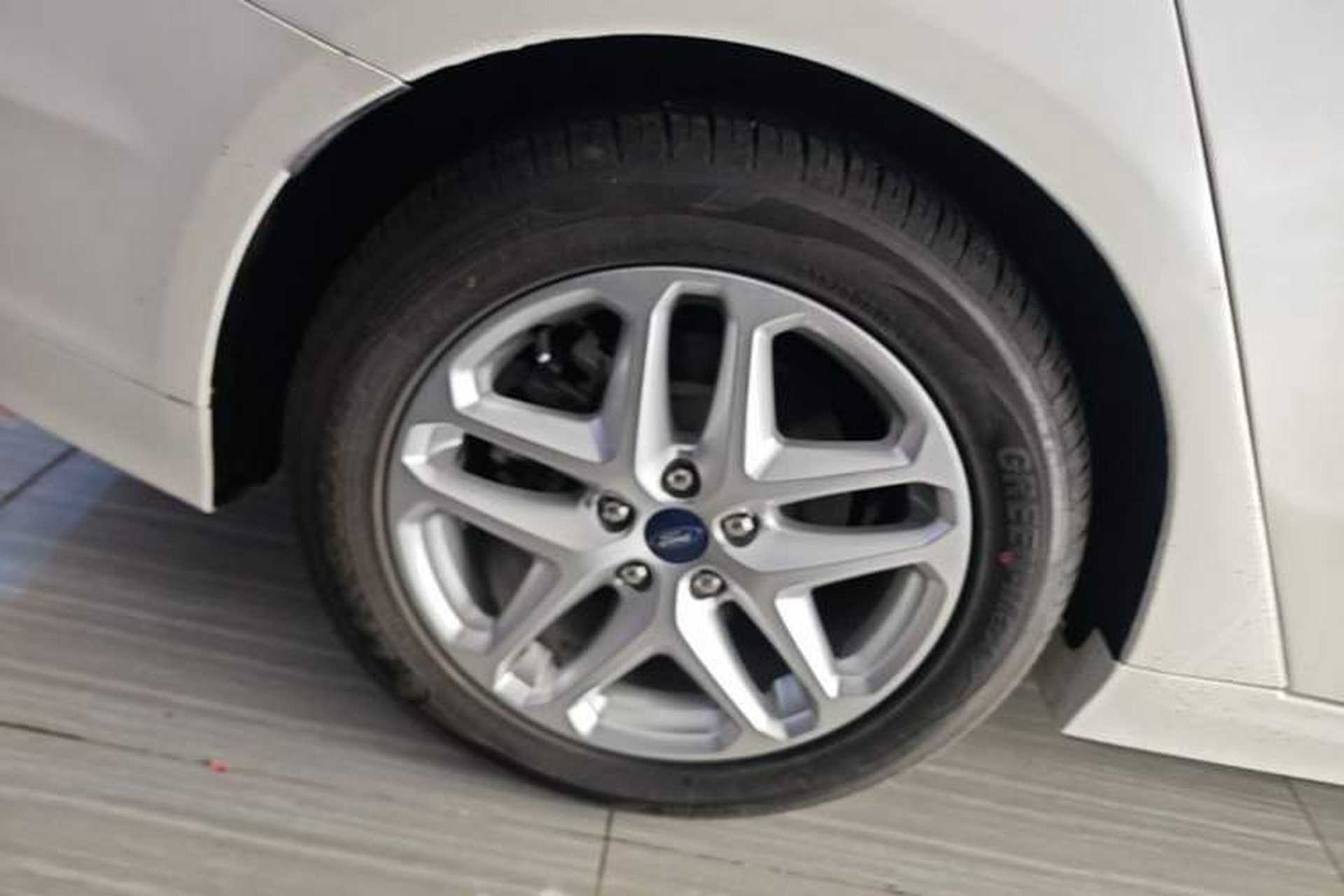 Used Ford Mondeo 2013 1.5L GTDi180 Fashion Edition Right Rear Wheel Hub
