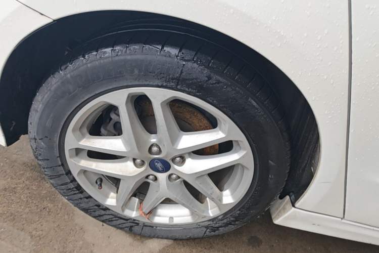 Used Ford Mondeo 2013 1.5L GTDi180 Fashion Edition Right Rear Wheel Hub