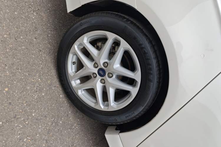 Used Ford Mondeo 2013 1.5L GTDi180 Fashion Edition Right Rear Wheel Hub