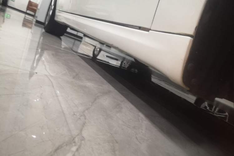 Used Ford Mondeo 2013 1.5L GTDi180 Fashion Edition Right Side Sill