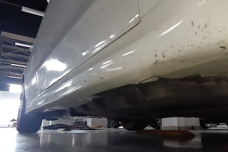 Used Ford Mondeo 2013 2.0L GTDi 200 Fashion Edition Right Side Sill