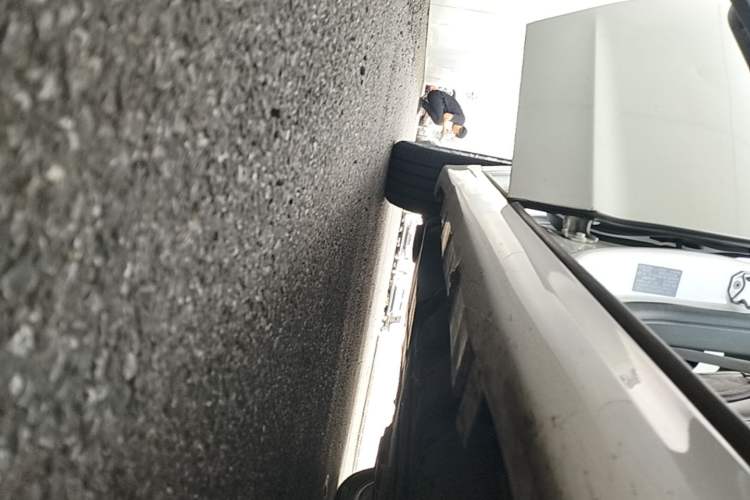 Used Ford Mondeo 2013 2.0L GTDi 200 Luxury Model Right Side Sill