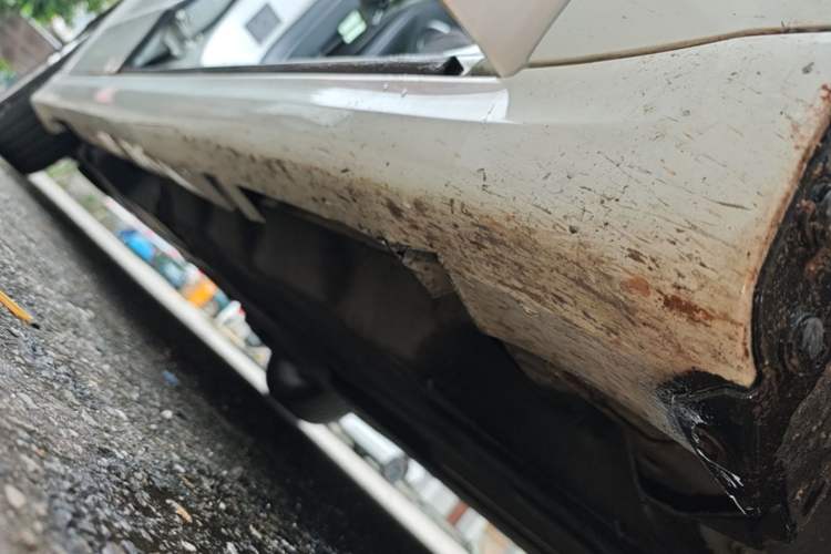 Used Ford Mondeo 2013 2.0L GTDi 200 Fashion Edition Right Side Sill