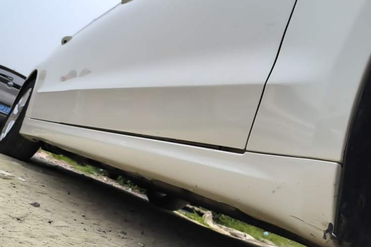 Used Ford Mondeo 2013 1.5L GTDi180 Fashion Edition Right Side Sill