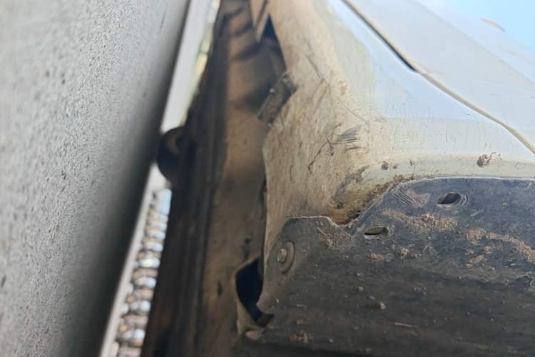 Used Ford Mondeo 2013 2.0L GTDi 200 Fashion Edition Right Side Sill