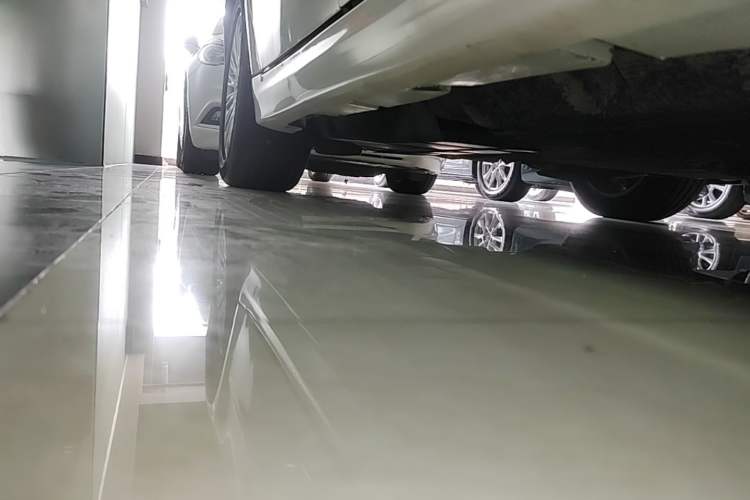 Used Ford Mondeo 2013 2.0L GTDi 200 Fashion Edition Right Side Sill