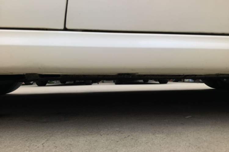 Used Ford Mondeo 2013 2.0L GTDi 200 Fashion Edition Right Side Sill