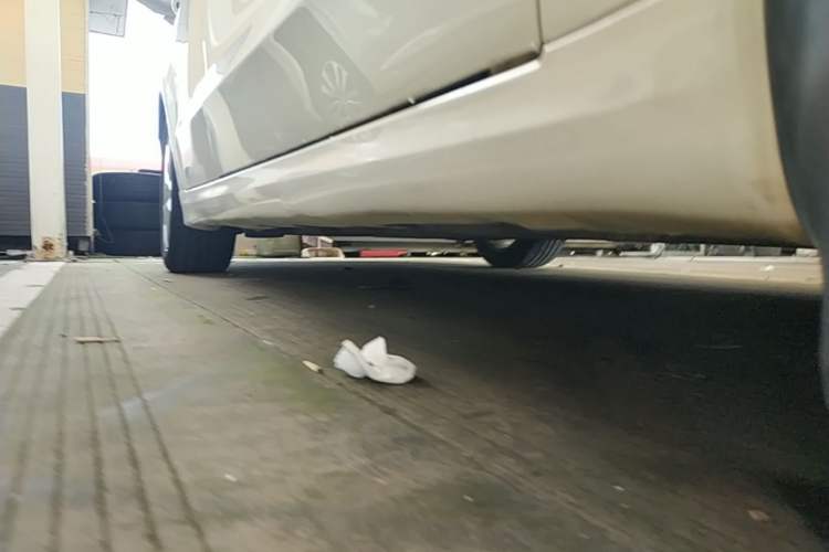 Used Ford Mondeo 2013 1.5L GTDi180 Fashion Edition Right Side Sill