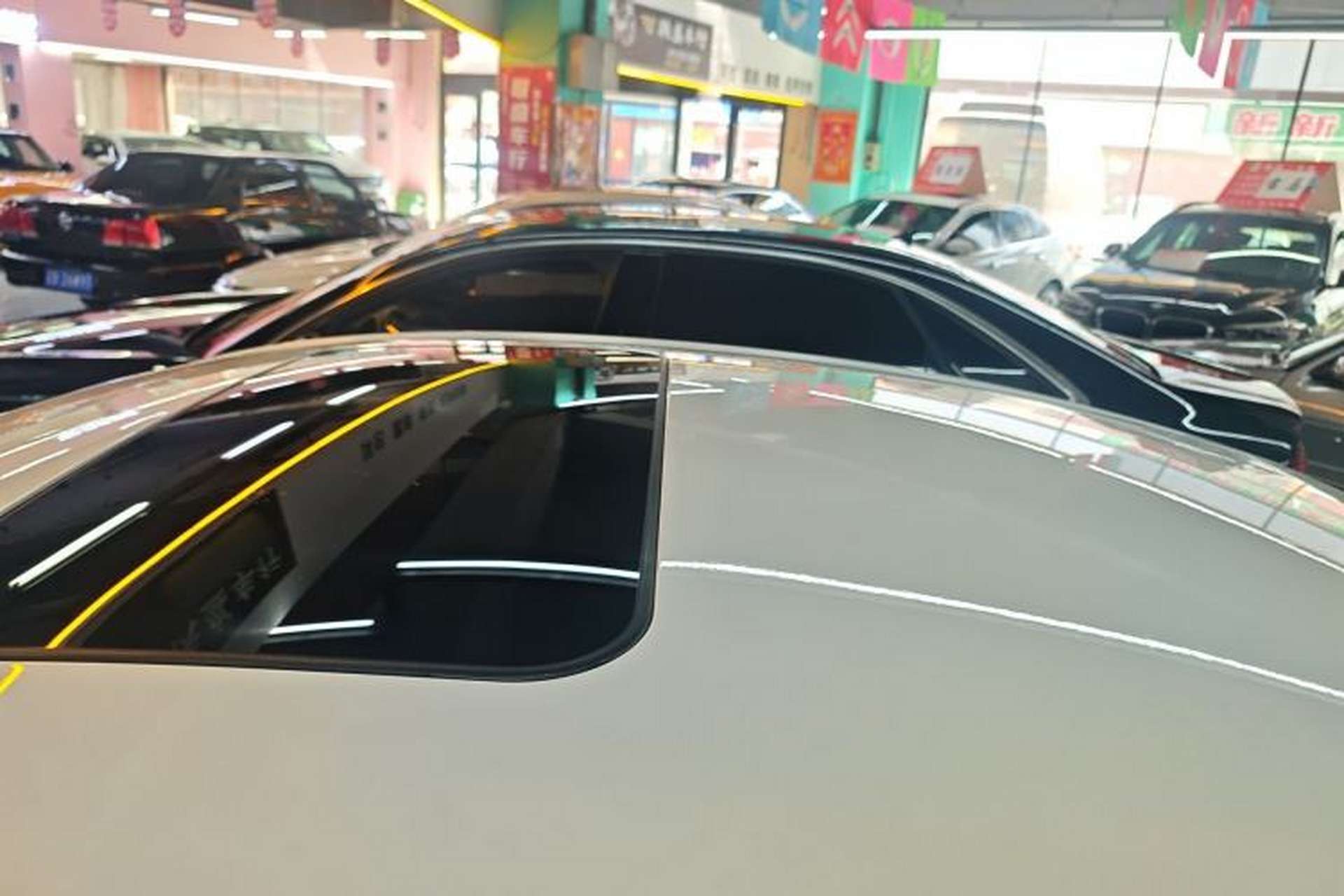 Used Ford Mondeo 2013 2.0L GTDi 200 Luxury Model Roof