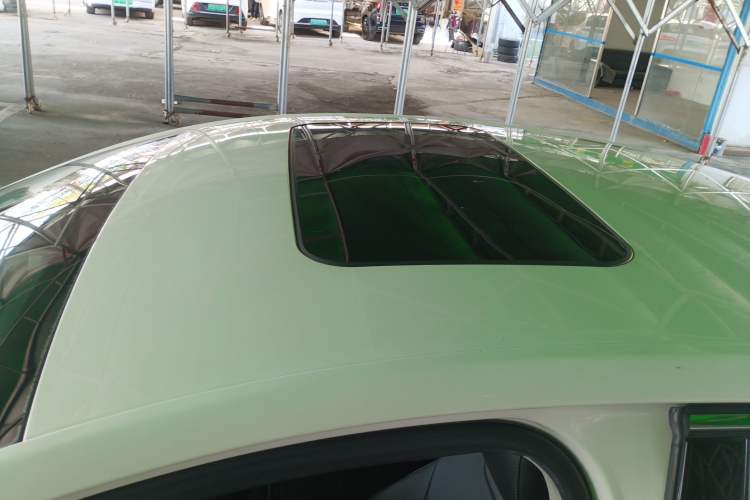 Used Ford Mondeo 2013 2.0L GTDi 200 Luxury Model Roof