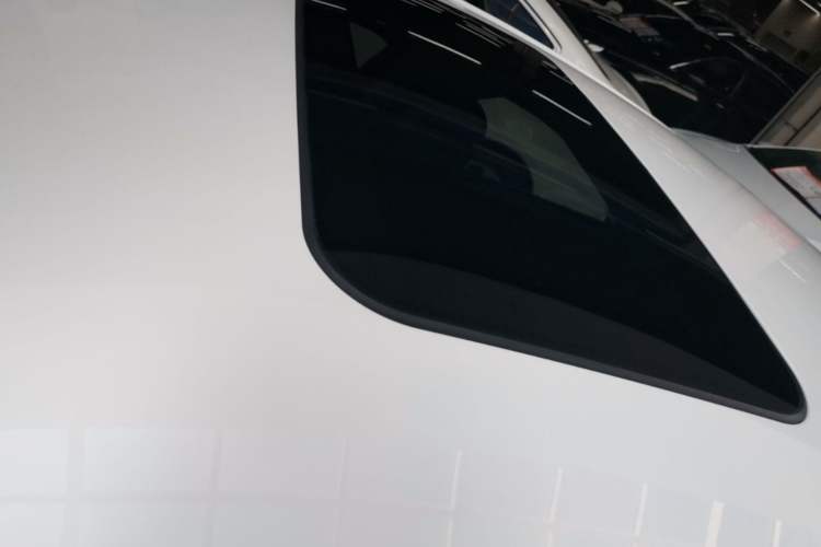 Used Ford Mondeo 2013 2.0L GTDi240 Luxury Sport Model Roof