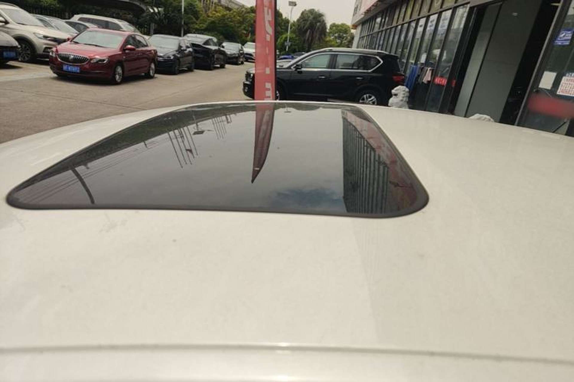 Used Ford Mondeo 2013 2.0L GTDi 200 Luxury Model Roof