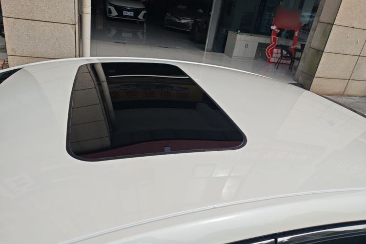 Used Ford Mondeo 2013 2.0L GTDi 200 Luxury Model Roof