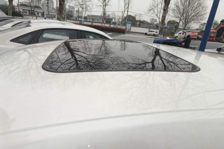 Used Ford Mondeo 2013 2.0L GTDi 200 Fashion Edition Roof