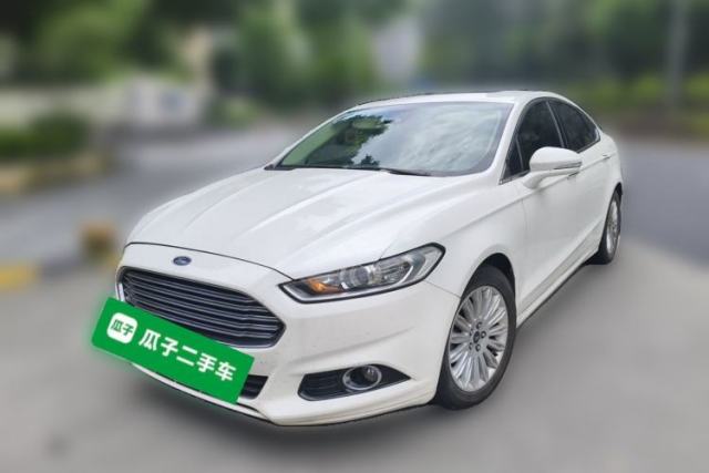 Ojetý Ford Mondeo 2013 2.0L GTDi 200 Fashion Edition
