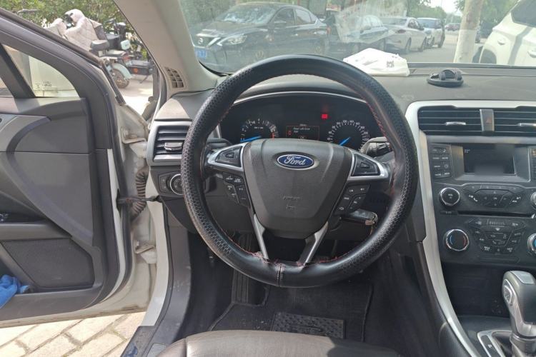 Used Ford Mondeo 2013 1.5L GTDi180 Fashion Edition Steering Wheel