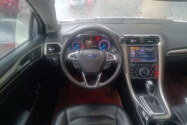 Used Ford Mondeo 2013 2.0L GTDi 200 Fashion Edition Steering Wheel