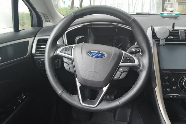 Used Ford Mondeo 2013 2.0L GTDi 200 Fashion Edition Steering Wheel