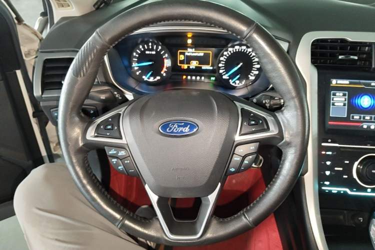 Used Ford Mondeo 2013 1.5L GTDi180 Fashion Edition Steering Wheel