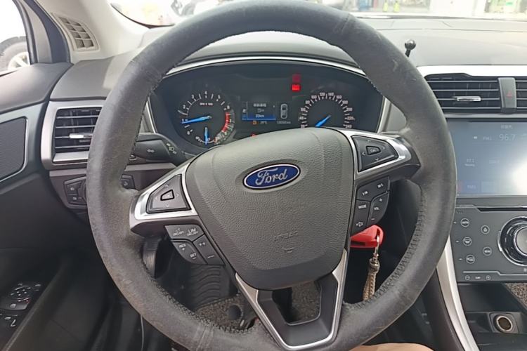 Used Ford Mondeo 2013 1.5L GTDi180 Fashion Edition Steering Wheel