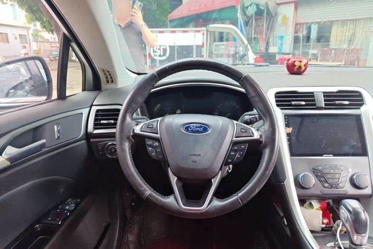Used Ford Mondeo 2013 1.5L GTDi180 Fashion Edition Steering Wheel