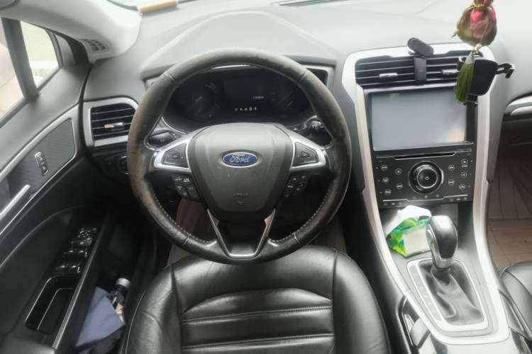 Used Ford Mondeo 2013 1.5L GTDi180 Fashion Edition Steering Wheel