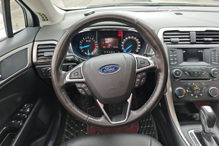 Used Ford Mondeo 2013 2.0L GTDi 200 Fashion Edition Steering Wheel