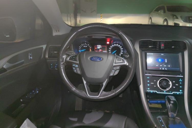 Used Ford Mondeo 2013 2.0L GTDi 200 Fashion Edition Steering Wheel