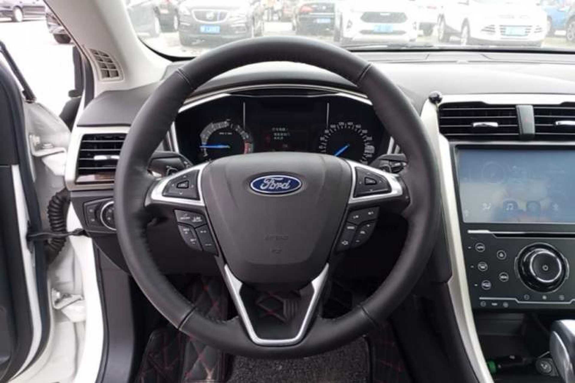 Used Ford Mondeo 2013 2.0L GTDi 200 Fashion Edition Steering Wheel