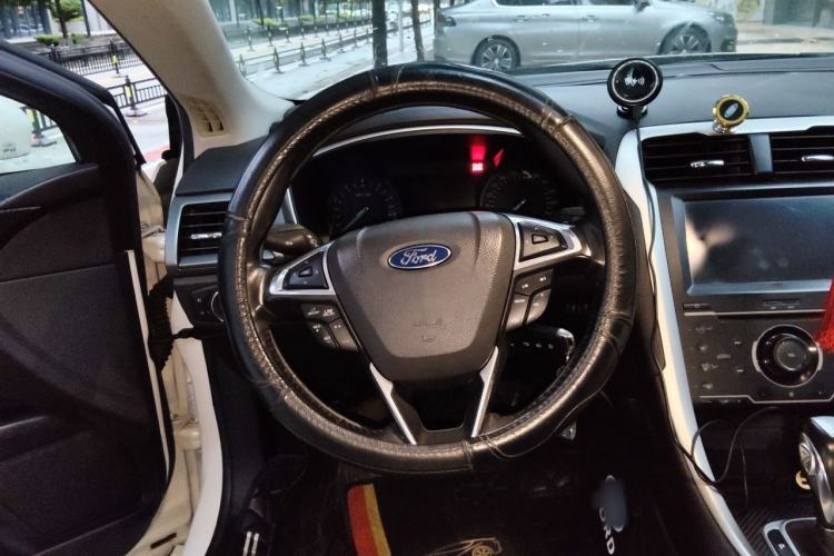 Used Ford Mondeo 2013 1.5L GTDi180 Fashion Edition Steering Wheel