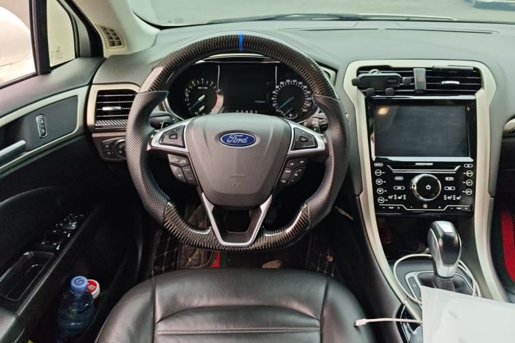 Used Ford Mondeo 2013 2.0L GTDi 200 Fashion Edition Steering Wheel