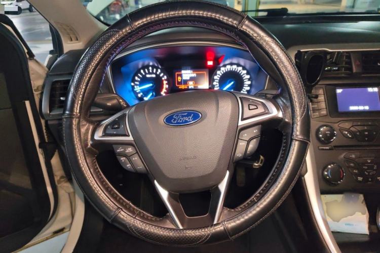 Used Ford Mondeo 2013 1.5L GTDi180 Fashion Edition Steering Wheel