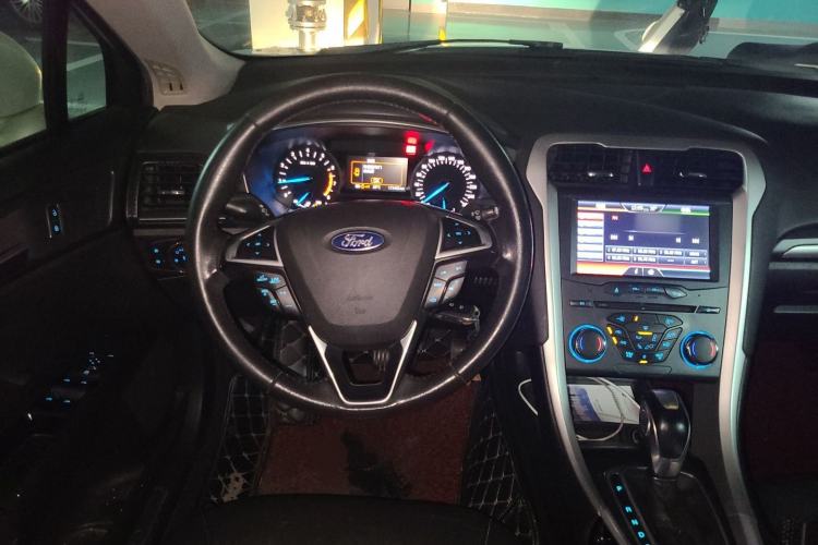 Used Ford Mondeo 2013 1.5L GTDi180 Fashion Edition Steering Wheel