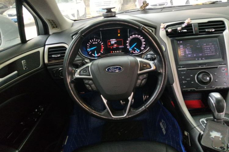 Used Ford Mondeo 2013 2.0L GTDi 200 Fashion Edition Steering Wheel