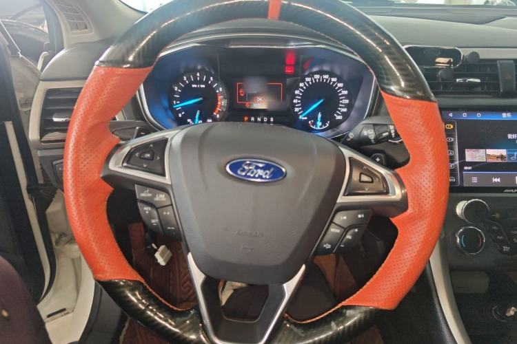 Used Ford Mondeo 2013 2.0L GTDi 200 Fashion Edition Steering Wheel