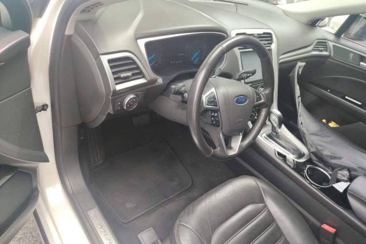 Used Ford Mondeo 2013 1.5L GTDi180 Fashion Edition Steering Wheel