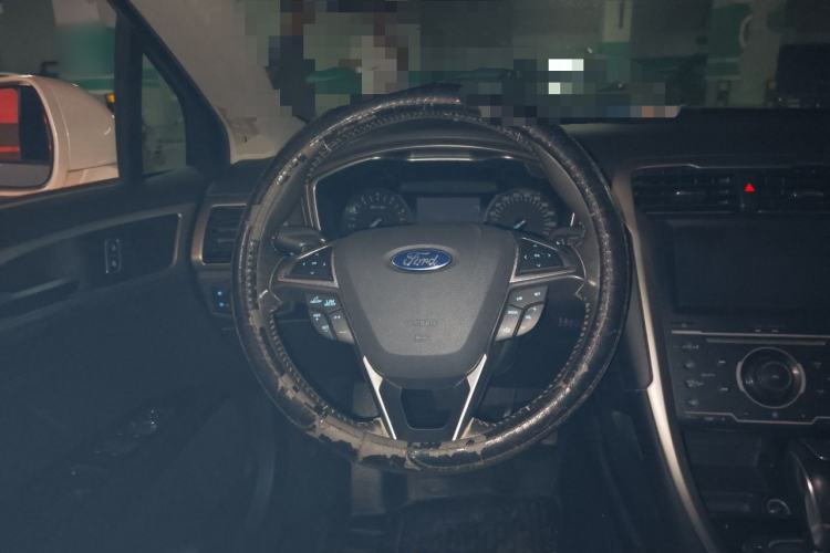 Used Ford Mondeo 2013 2.0L GTDi 200 Fashion Edition Steering Wheel