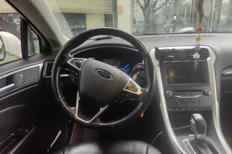 Used Ford Mondeo 2013 1.5L GTDi180 Fashion Edition Steering Wheel